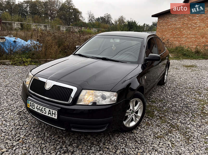 Skoda Superb 2006