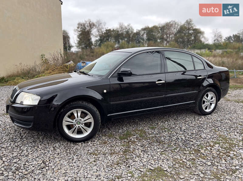Лифтбек Skoda Superb 2006 в Виннице