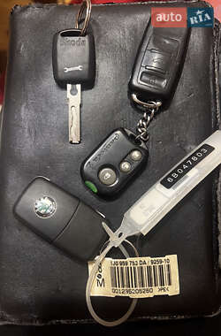 Лифтбек Skoda Superb 2006 в 