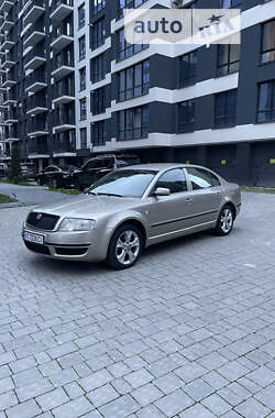 Лифтбек Skoda Superb 2004 в Ивано-Франковске