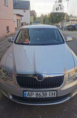 Ліфтбек Skoda Superb 2012 в Запоріжжі