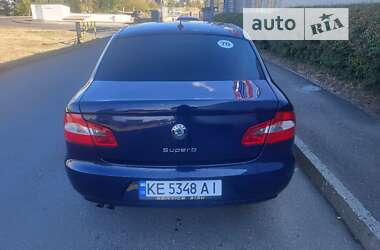 Лифтбек Skoda Superb 2010 в Кривом Роге