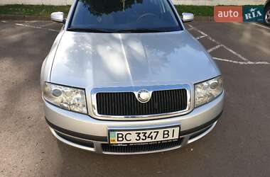 Лифтбек Skoda Superb 2006 в 