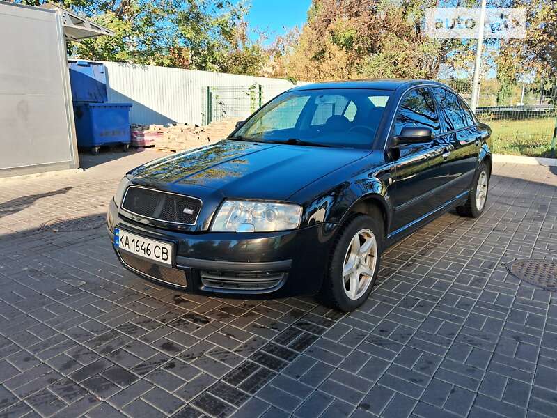 Лифтбек Skoda Superb 2005 в Киеве