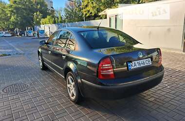 Лифтбек Skoda Superb 2005 в Киеве