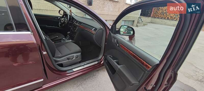 Лифтбек Skoda Superb 2010 в Бучаче