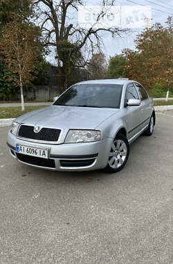 Лифтбек Skoda Superb 2005 в Броварах