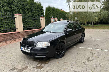 Ліфтбек Skoda Superb 2004 в Василькові