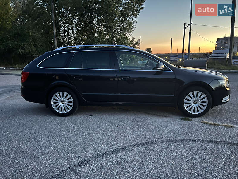 Универсал Skoda Superb 2012 в Житомире фото 3 Универсал Skoda Superb 2012 в Житомире
