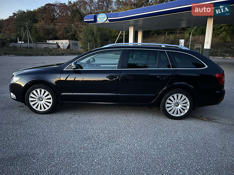 Универсал Skoda Superb 2012 в Житомире фото 5 Универсал Skoda Superb 2012 в Житомире
