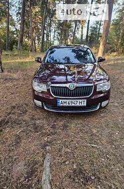 Универсал Skoda Superb 2012 в Радомышле