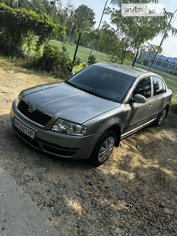 Лифтбек Skoda Superb 2007 в Киеве