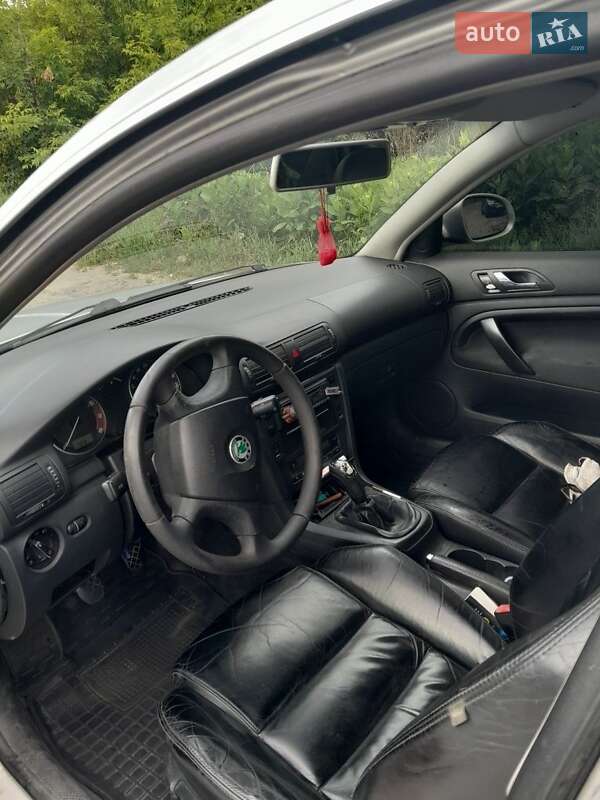 Лифтбек Skoda Superb 2007 в Днепре