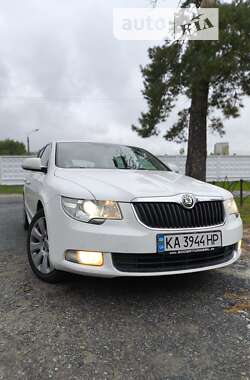 Ліфтбек Skoda Superb 2011 в Києві