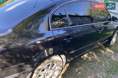 Лифтбек Skoda Superb 2005 в 