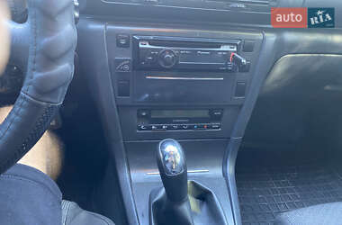 Лифтбек Skoda Superb 2005 в 
