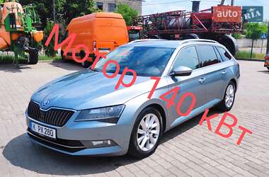 Универсал Skoda Superb 2017 в 