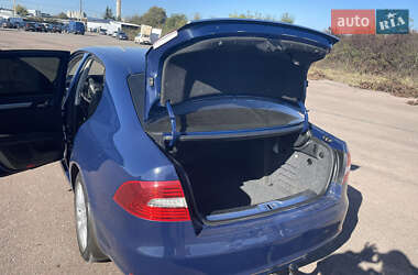 Лифтбек Skoda Superb 2014 в 