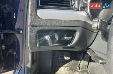 Лифтбек Skoda Superb 2014 в 