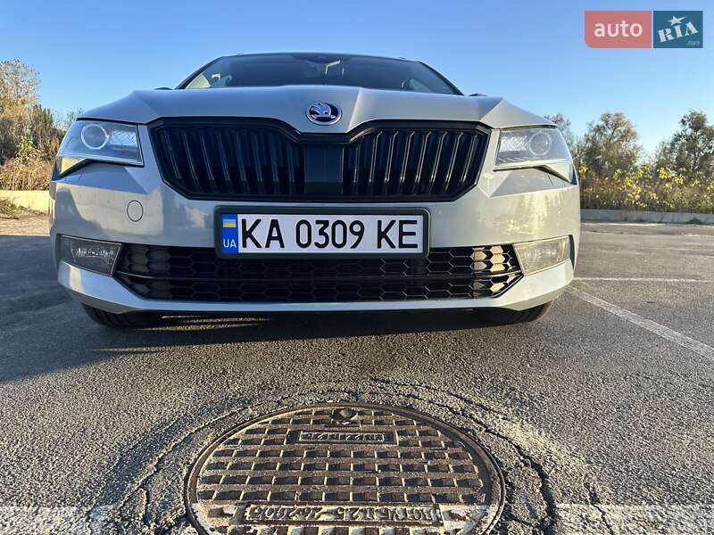 Универсал Skoda Superb 2017 в Ирпене