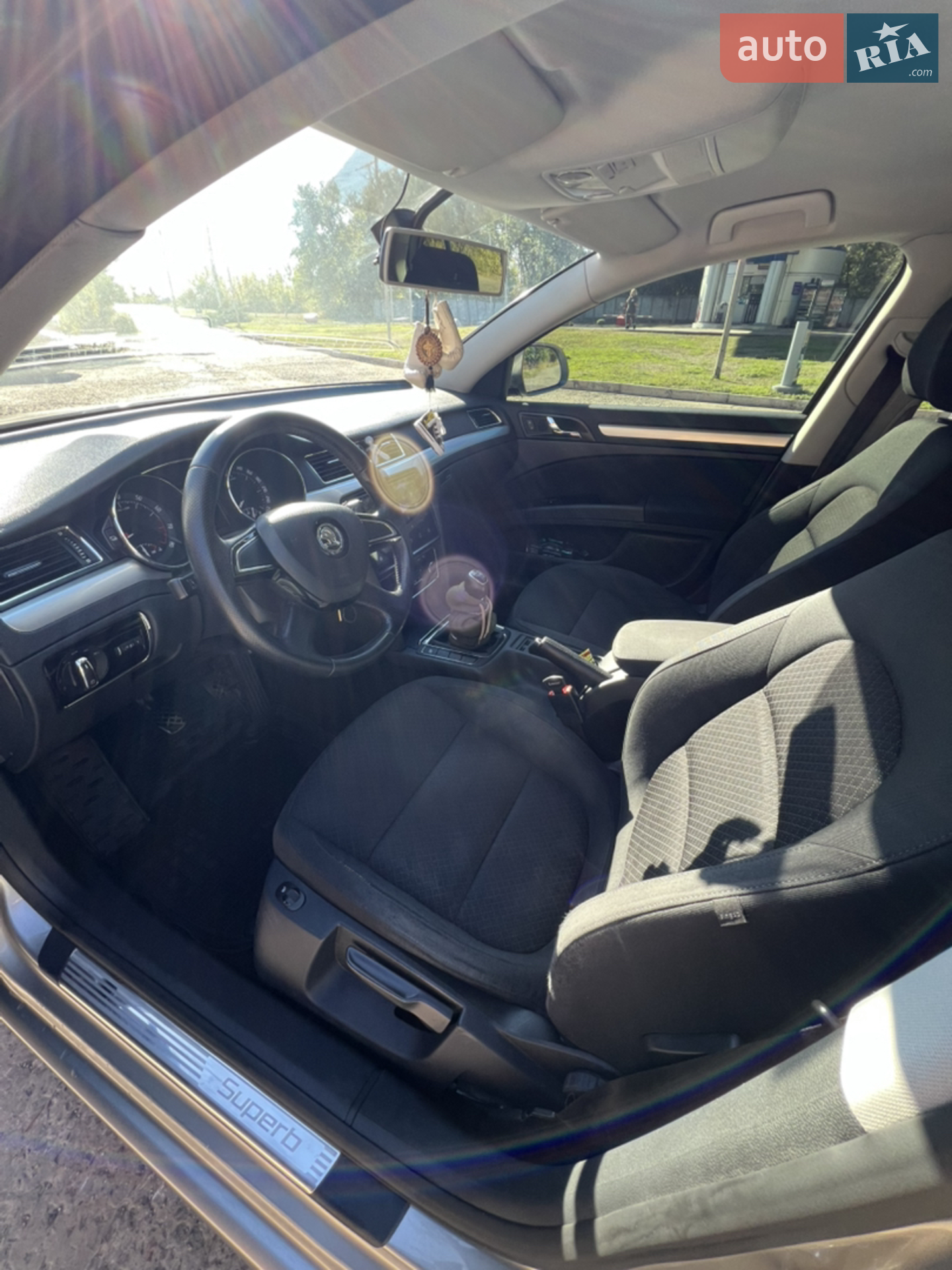 2013 Skoda Superb - мініатюра 17