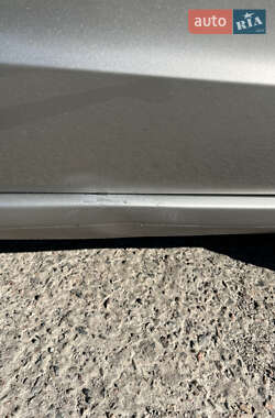 Лифтбек Skoda Superb 2013 в 