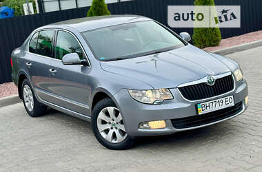 Ліфтбек Skoda Superb 2012 в Одесі