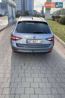 Универсал Skoda Superb 2015 в 