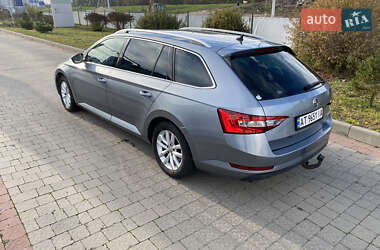 Универсал Skoda Superb 2015 в 