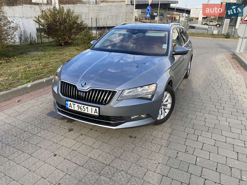 Универсал Skoda Superb 2015 в 