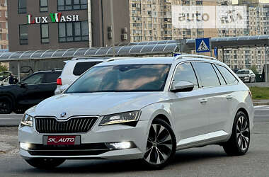 Универсал Skoda Superb 2016 в Киеве