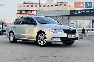 Ліфтбек Skoda Superb 2008 в Києві