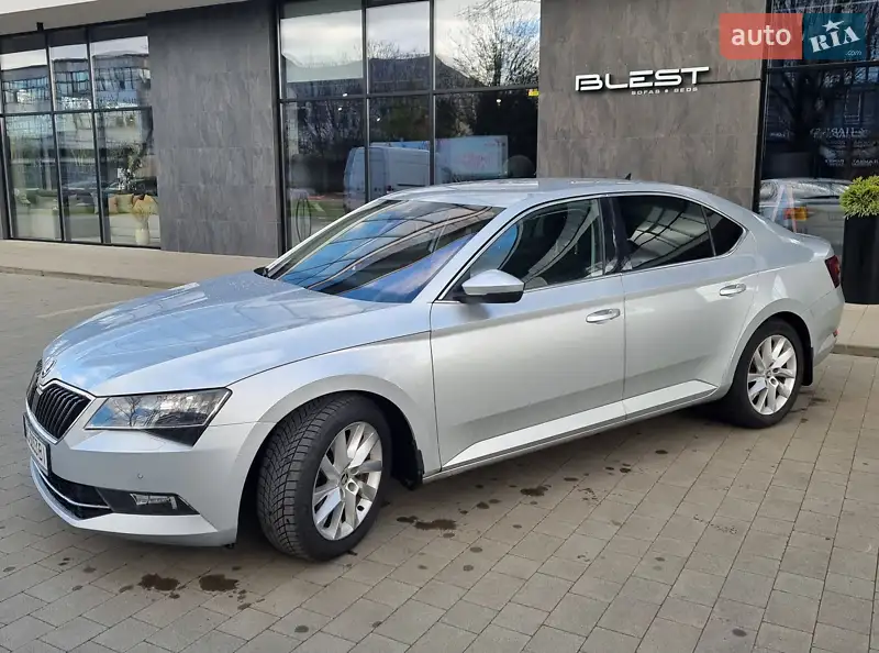 Skoda Superb 2015