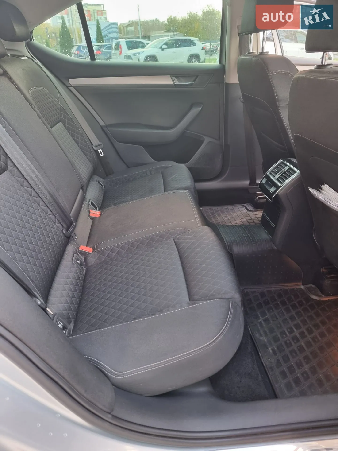 2015 Skoda Superb - мініатюра 10