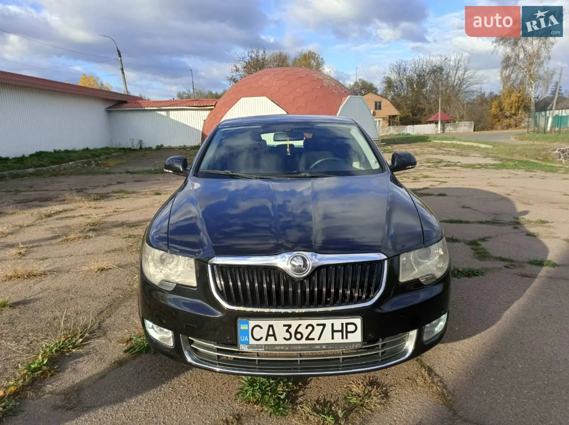 2010 Skoda Superb - мініатюра 2