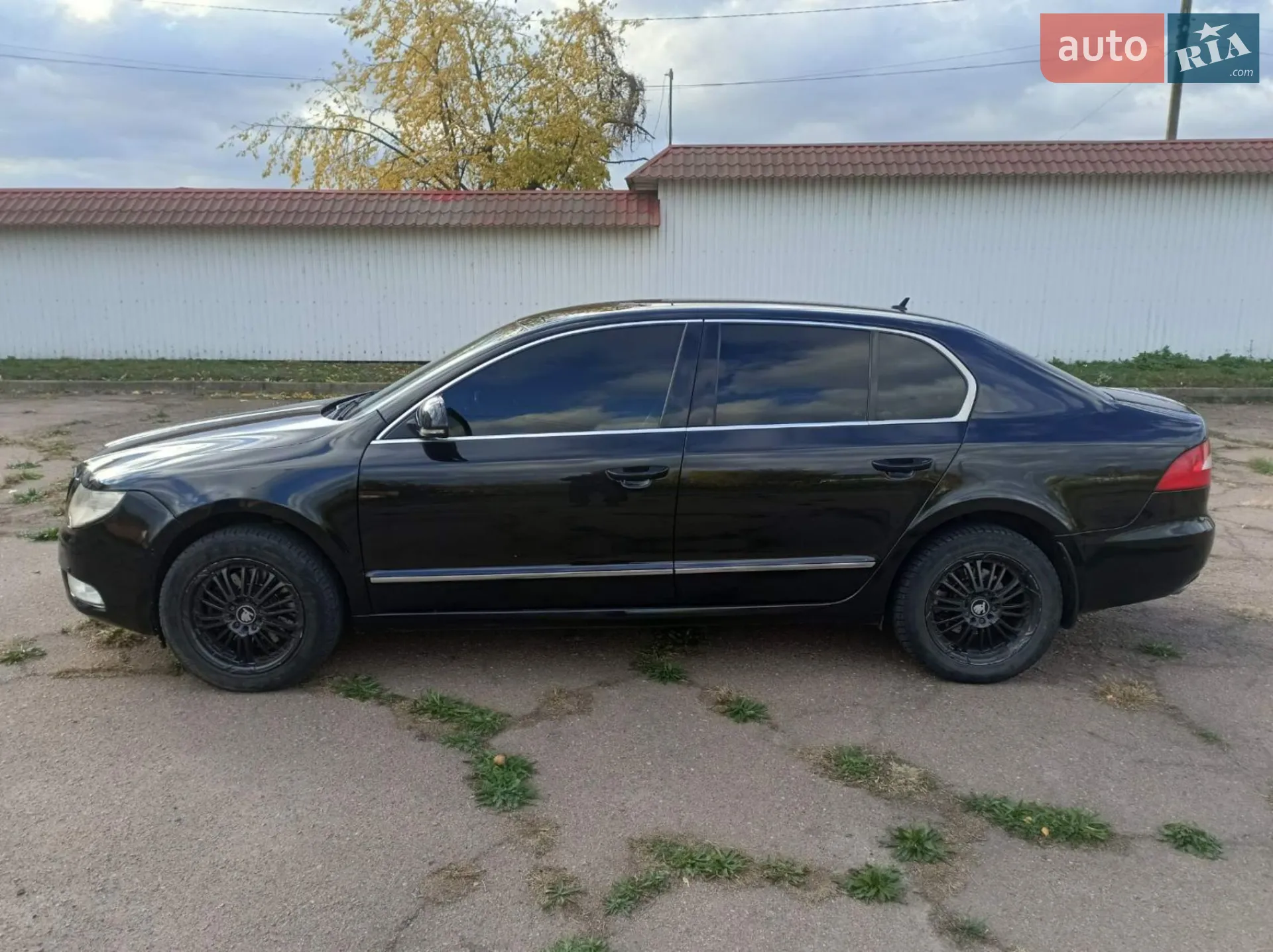 2010 Skoda Superb - мініатюра 9