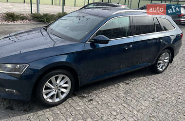 Универсал Skoda Superb 2019 в 
