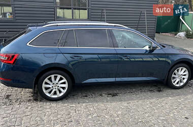 Универсал Skoda Superb 2019 в 
