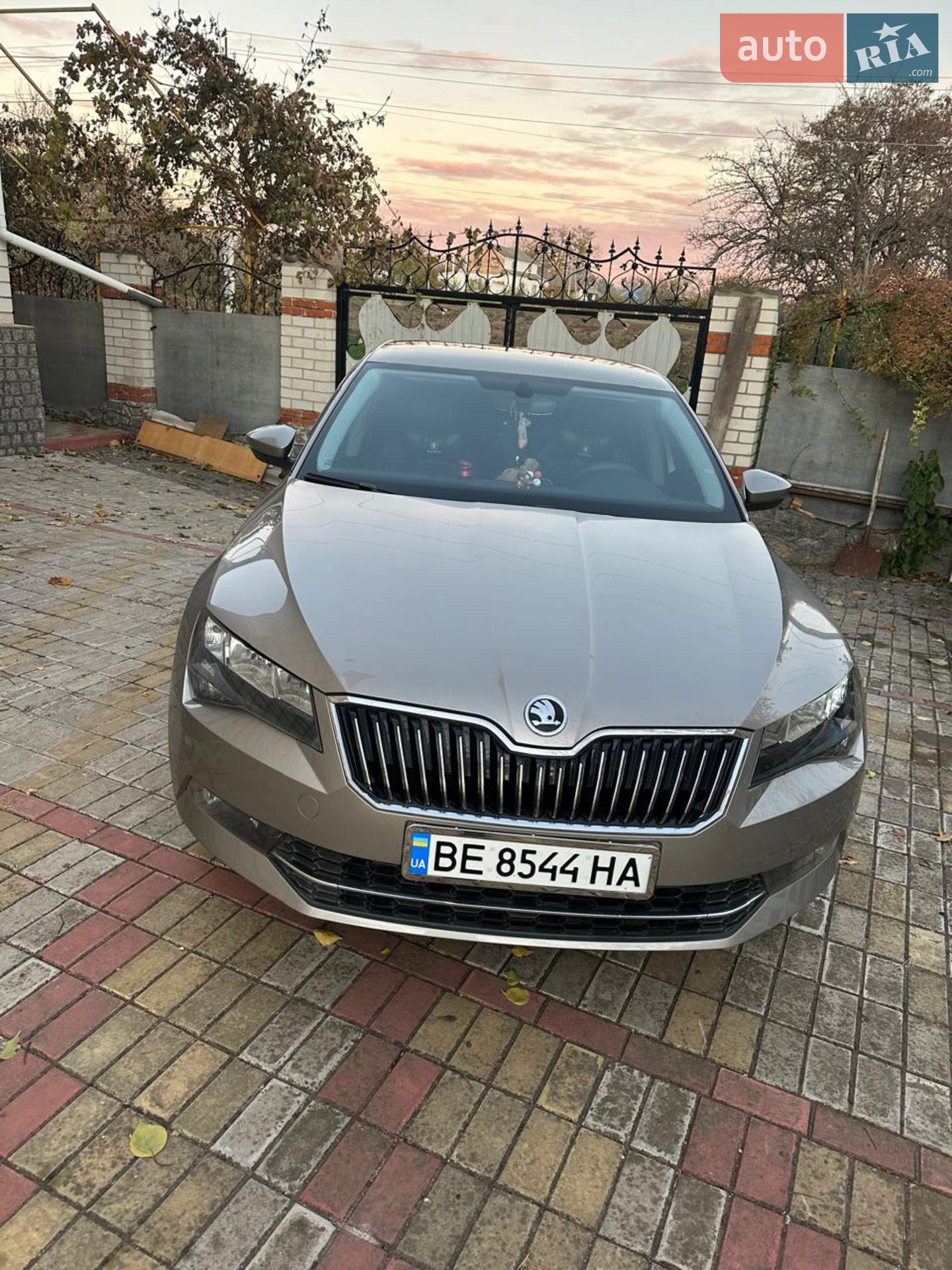 2018 Skoda Superb - мініатюра 2