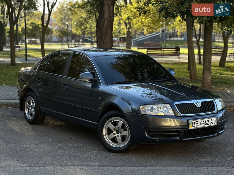 Лифтбек Skoda Superb 2007 в Николаеве