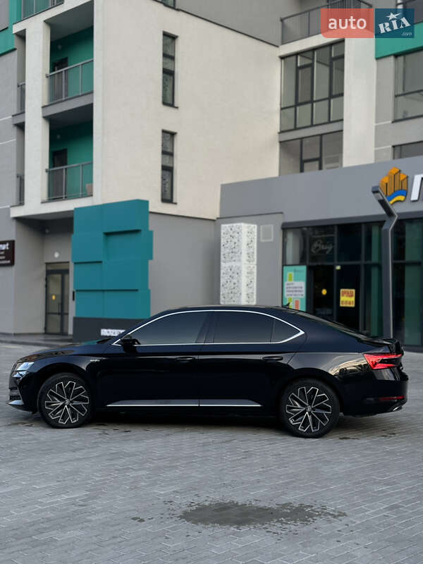 Ліфтбек Skoda Superb 2019 в Дніпрі