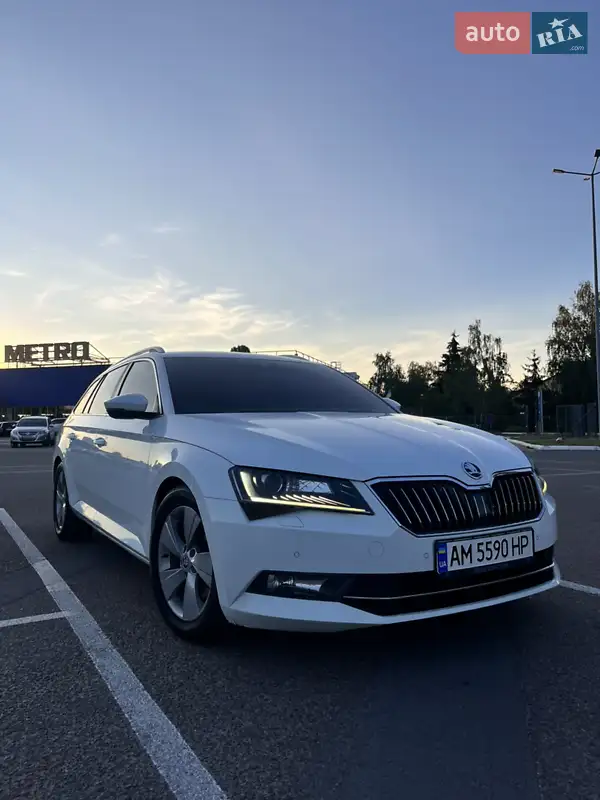 Skoda Superb 2016