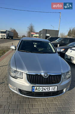 Лифтбек Skoda Superb 2010 в Ужгороде