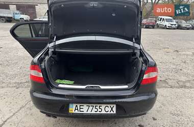 Лифтбек Skoda Superb 2009 в Днепре