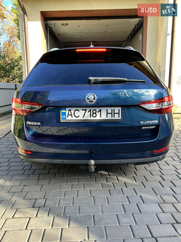 Універсал Skoda Superb 2017 в Володимирі