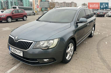 Універсал Skoda Superb 2013 в Києві