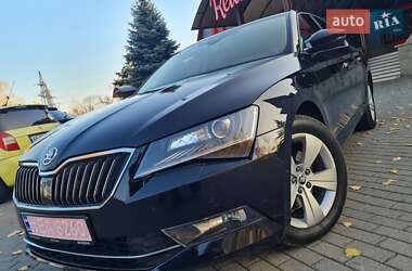Ліфтбек Skoda Superb 2018 в 