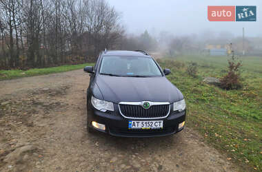 Універсал Skoda Superb 2012 в Івано-Франківську