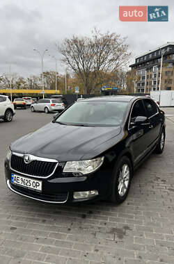 Ліфтбек Skoda Superb 2012 в Дніпрі