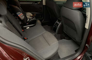 Лифтбек Skoda Superb 2012 в 